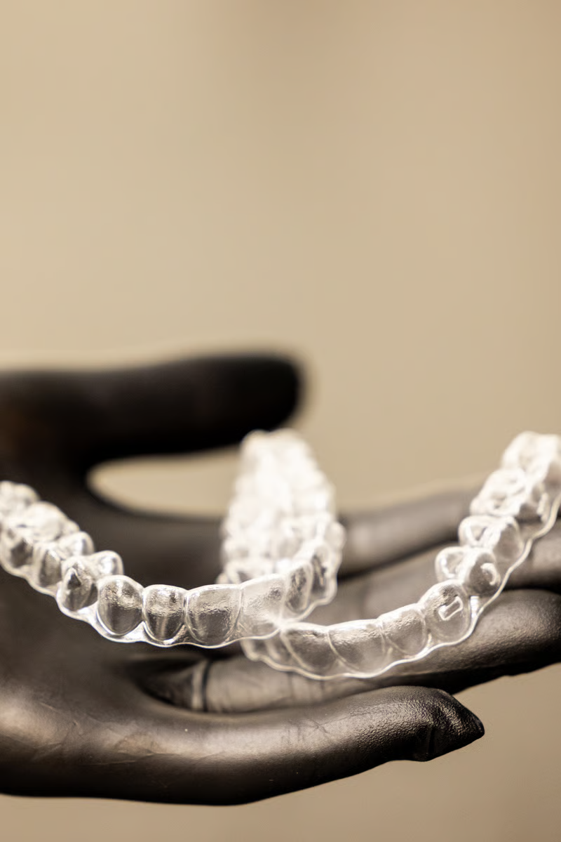 Alineadores invisibles transparentes — Ordicia Dental